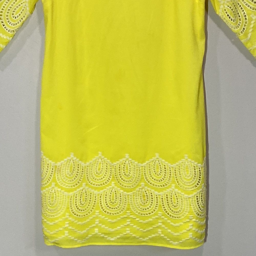 Beautiful Yellow Dress With Lace Design By Gianni Bini. Size Small. - Picture 5 of 8